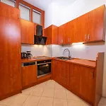 2 Bob's - 2 Bedrooms With King Size Beds Praga